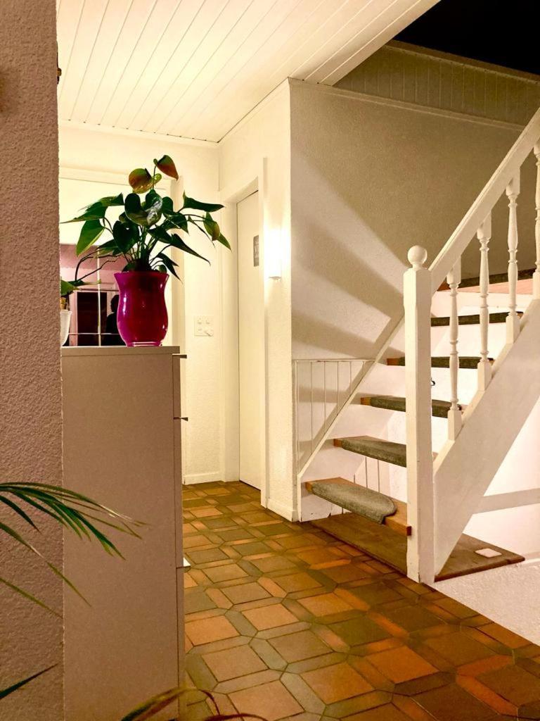 Cheerful Villa With Fireplace, Bath-Tub And Garden Noville Екстериор снимка
